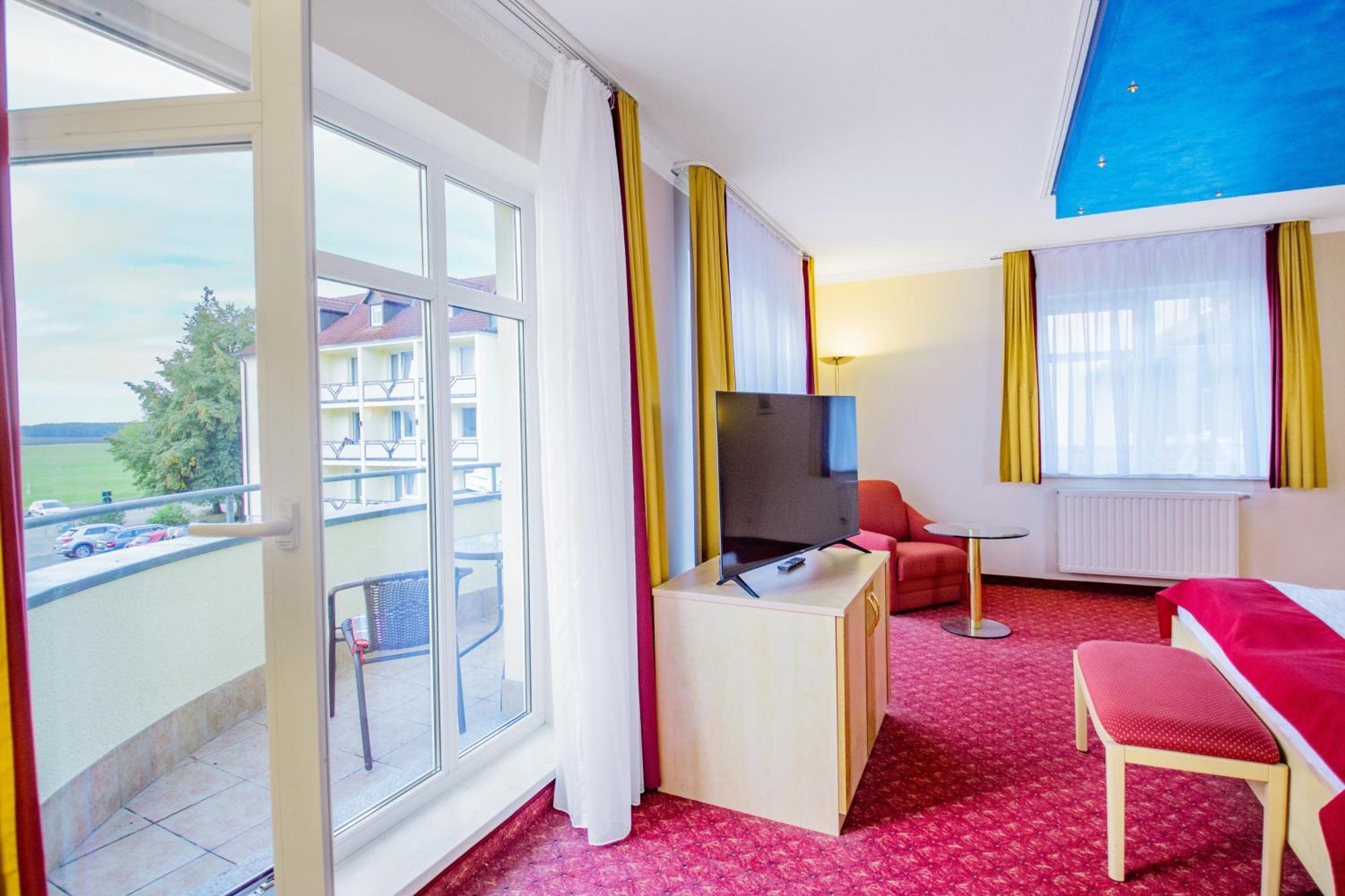 Ferien Hotel Spree-Neisse Neuhausen  エクステリア 写真